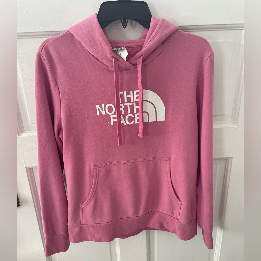 North Face Pullover Women’s Sweatshirt Size Medium Pink Graphic